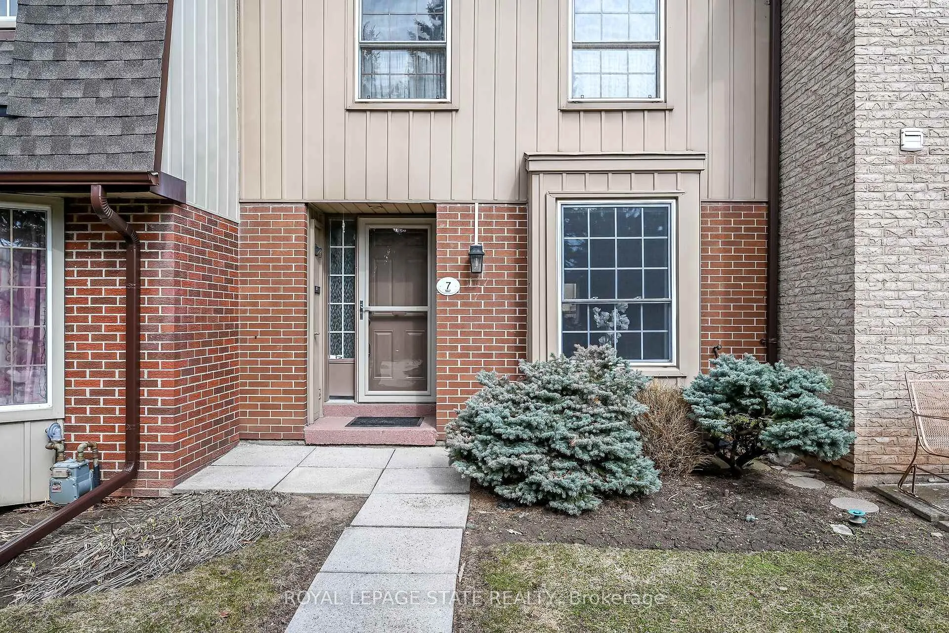 Photo 32 of Unit 7, 567 Guelph Line, Burlington, Roseland — HOMEH