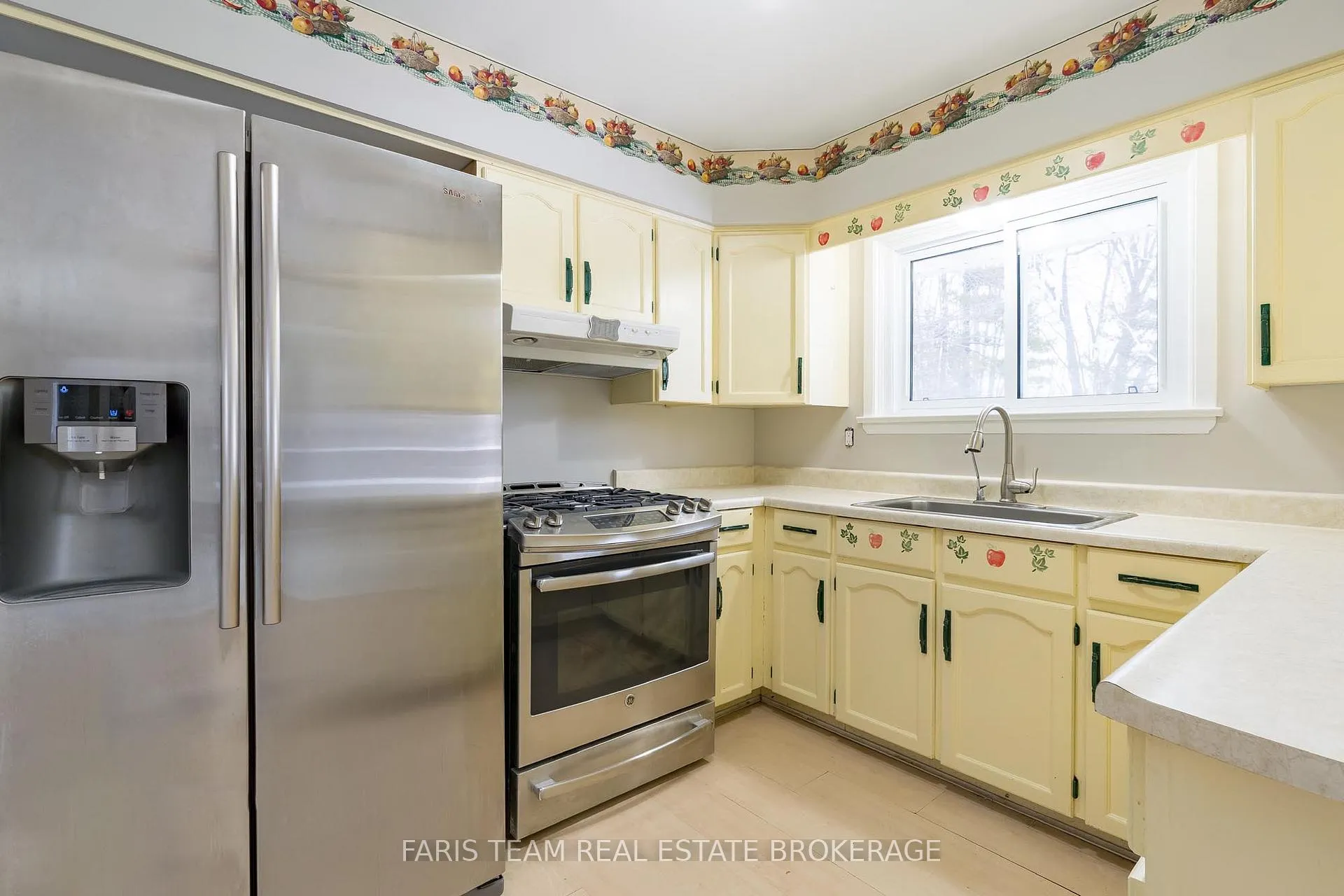 Photo 8 of 2597 George Johnston Road, Springwater, Minesing — HOMEH