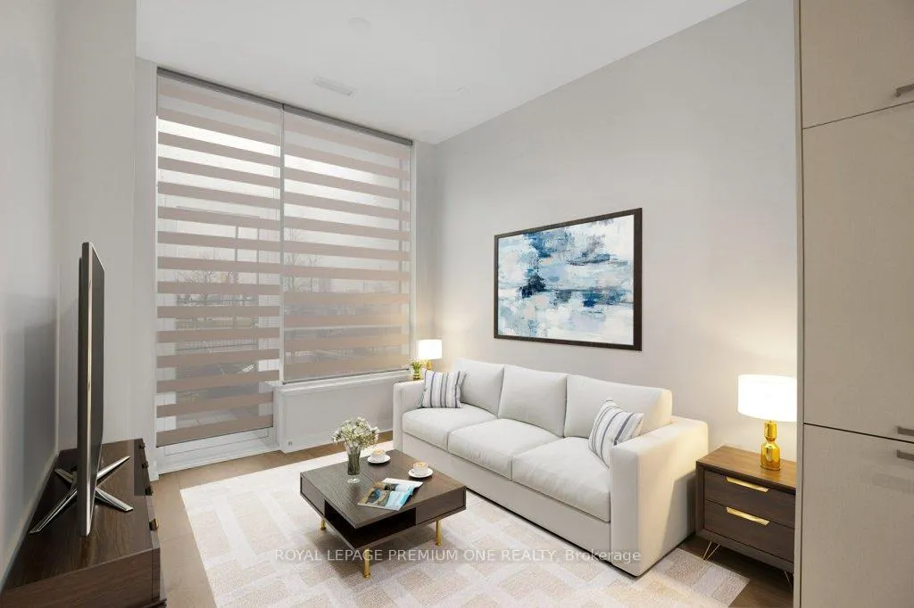 Photo 1 of Unit 106, 10 Honeycrisp Crescent, Vaughan, Vaughan Corporate Centre — HOMEH