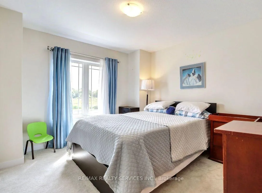 Photo 8 of 237 Eastbridge Avenue, Welland, Dain City — HOMEH