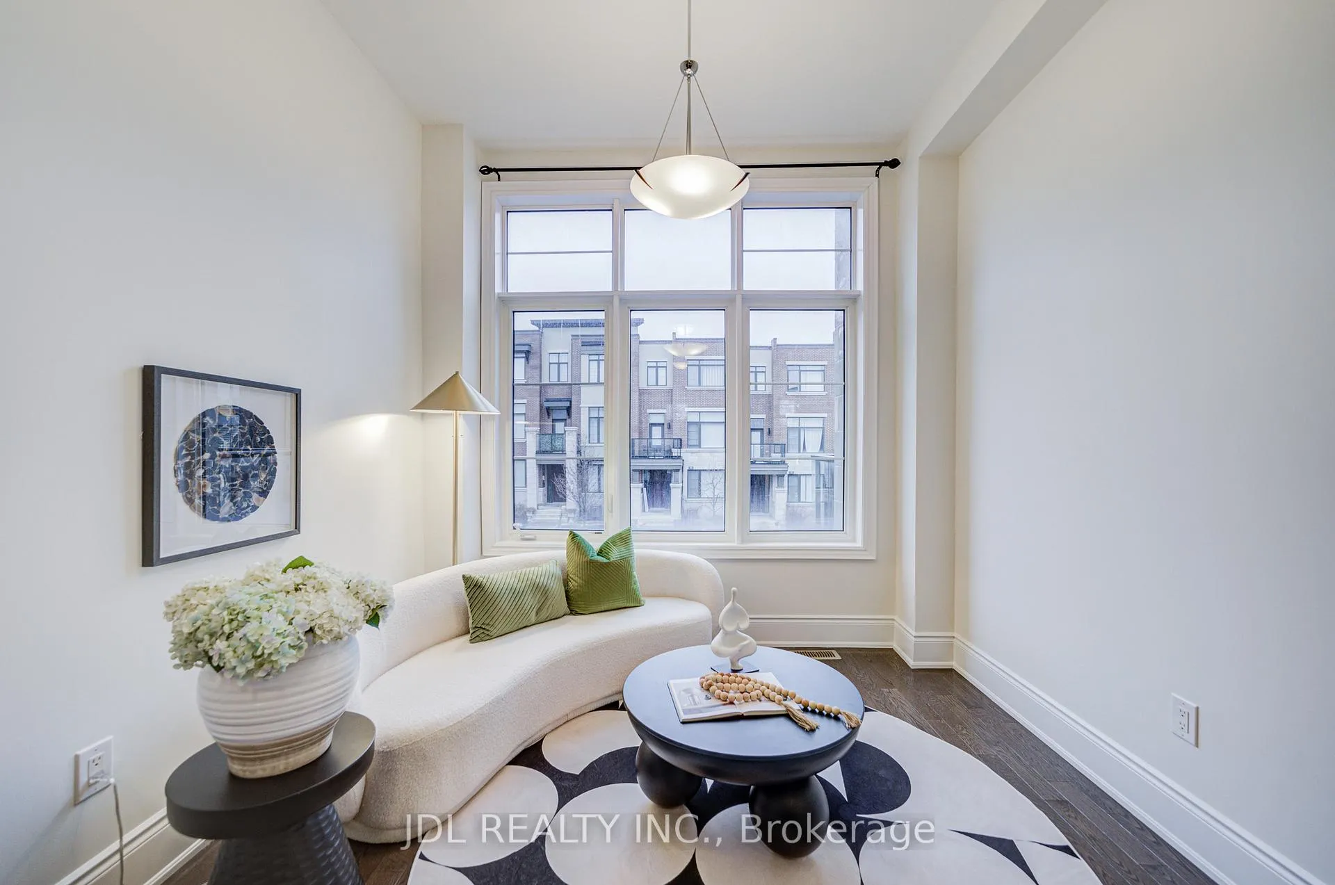 Photo 13 of 94 Carrville Woods Circle, Vaughan, Patterson — HOMEH