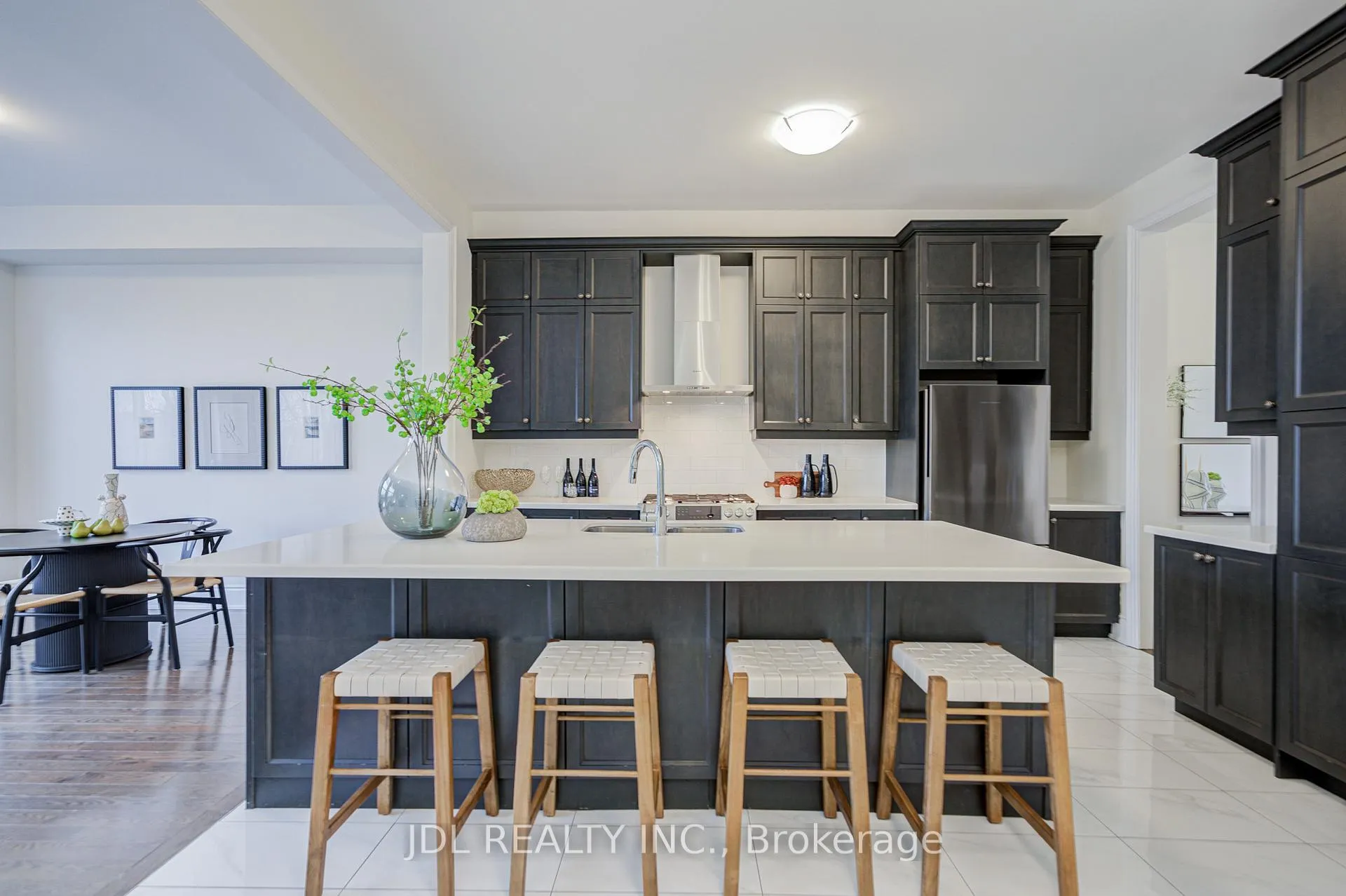Photo 22 of 94 Carrville Woods Circle, Vaughan, Patterson — HOMEH