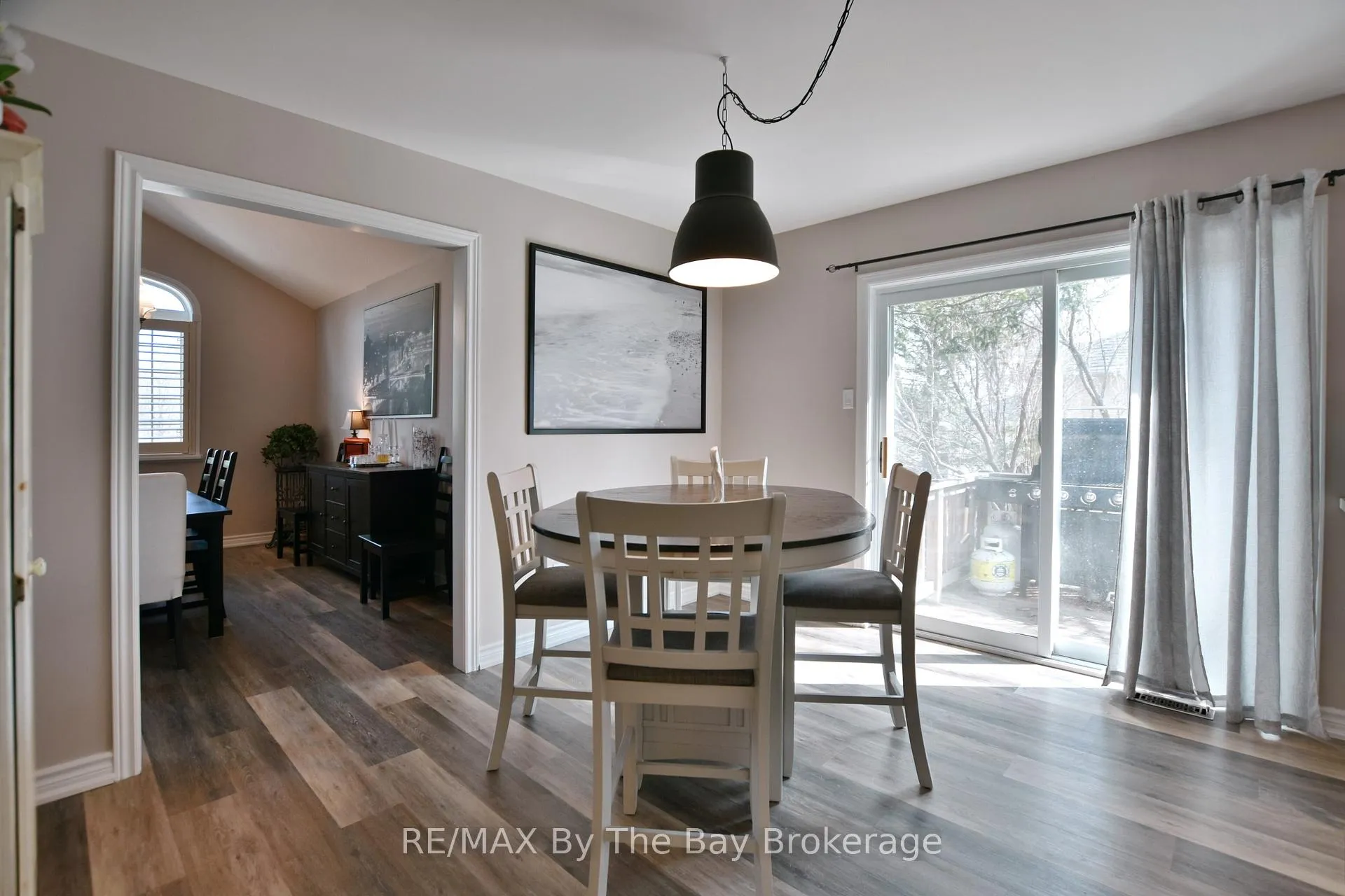 Photo 24 of 8 Pridham Court, Wasaga Beach — HOMEH