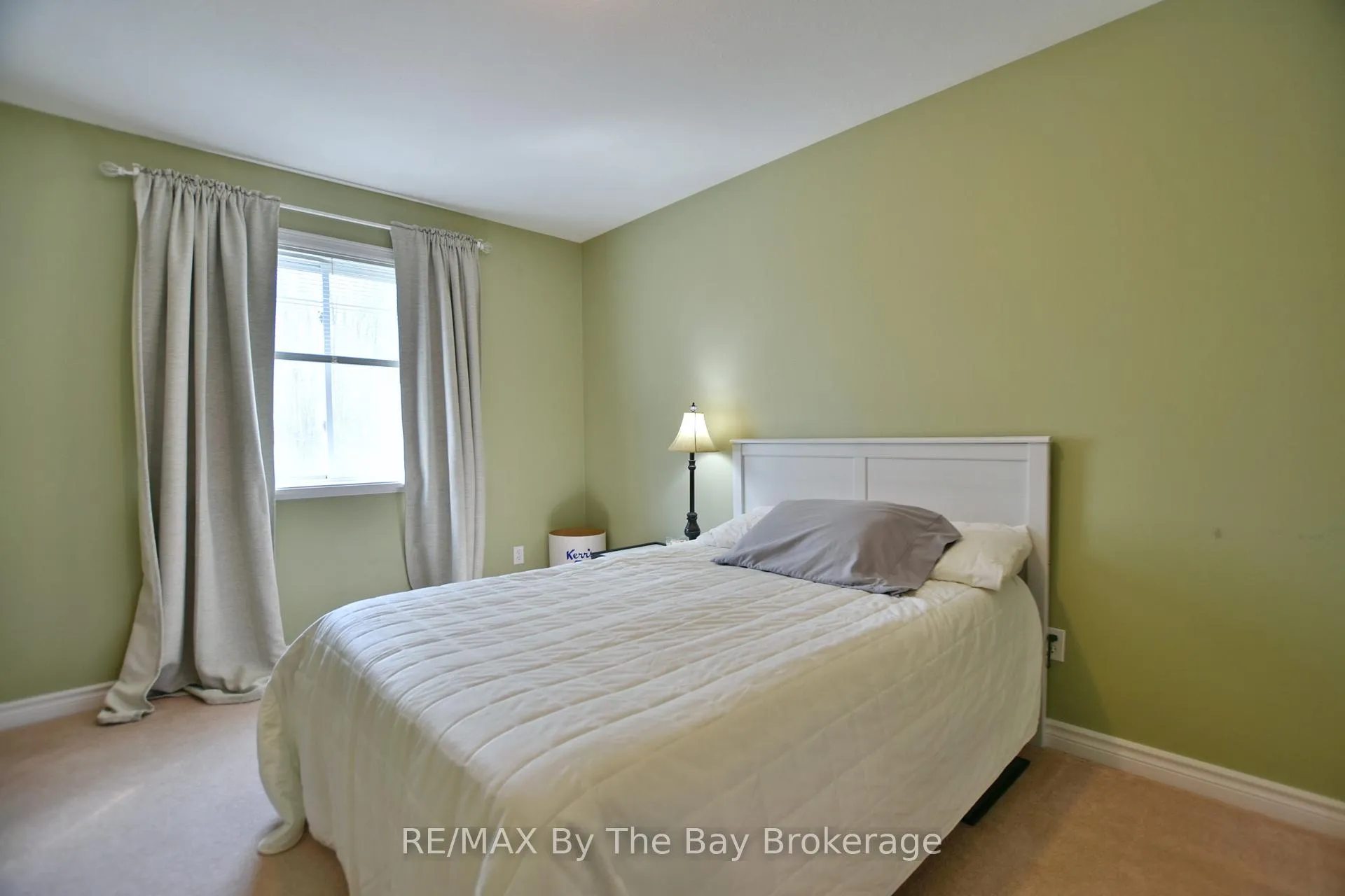 Photo 30 of 8 Pridham Court, Wasaga Beach — HOMEH