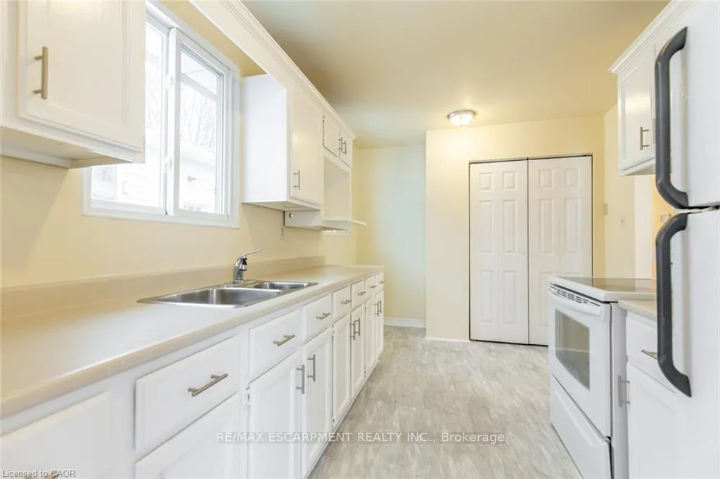 Photo 6 of Unit 1, 16 Garrow Drive, Hamilton, Gourley — HOMEH