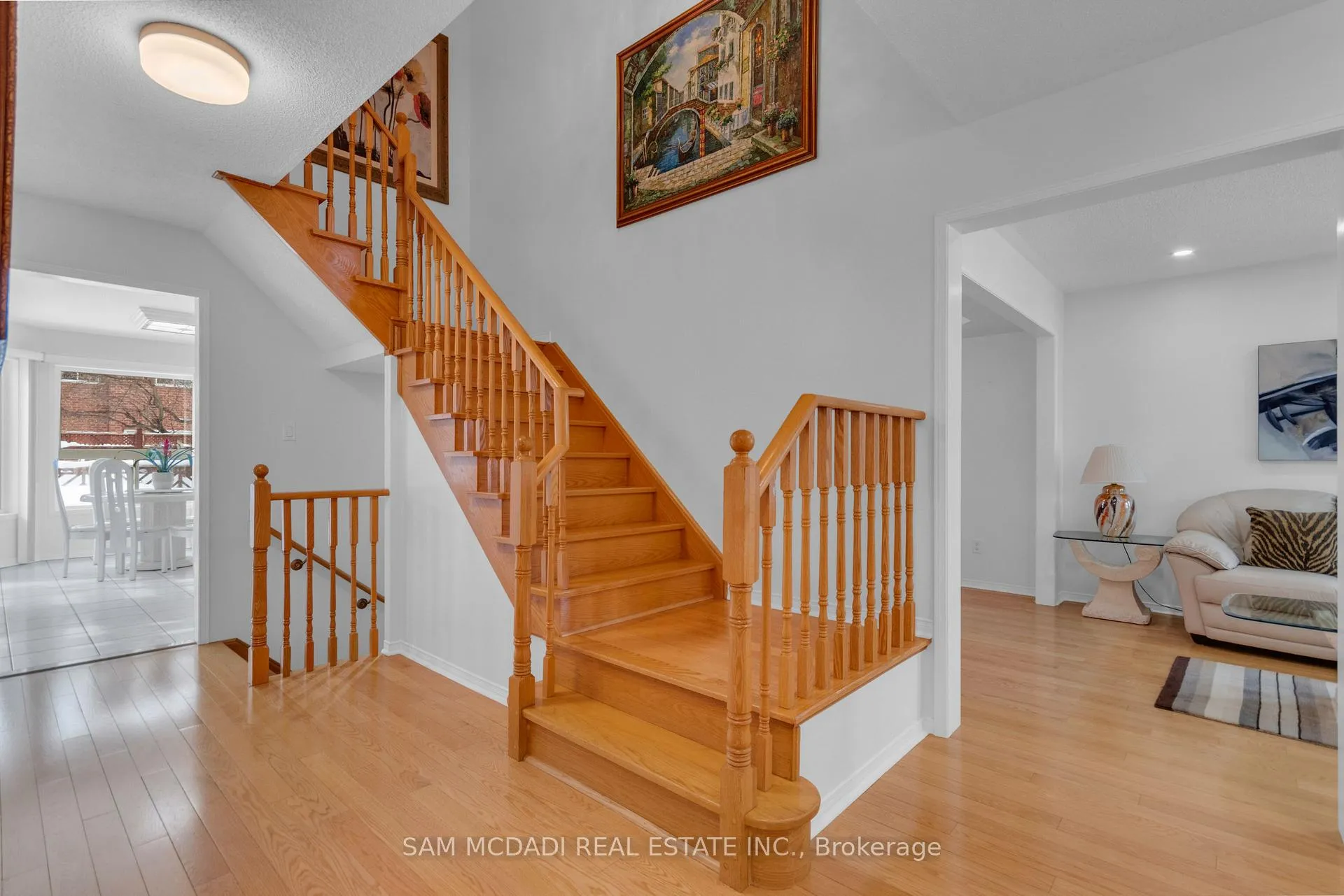 Photo 6 of 22 Nazer Street, Halton Hills, Georgetown — HOMEH
