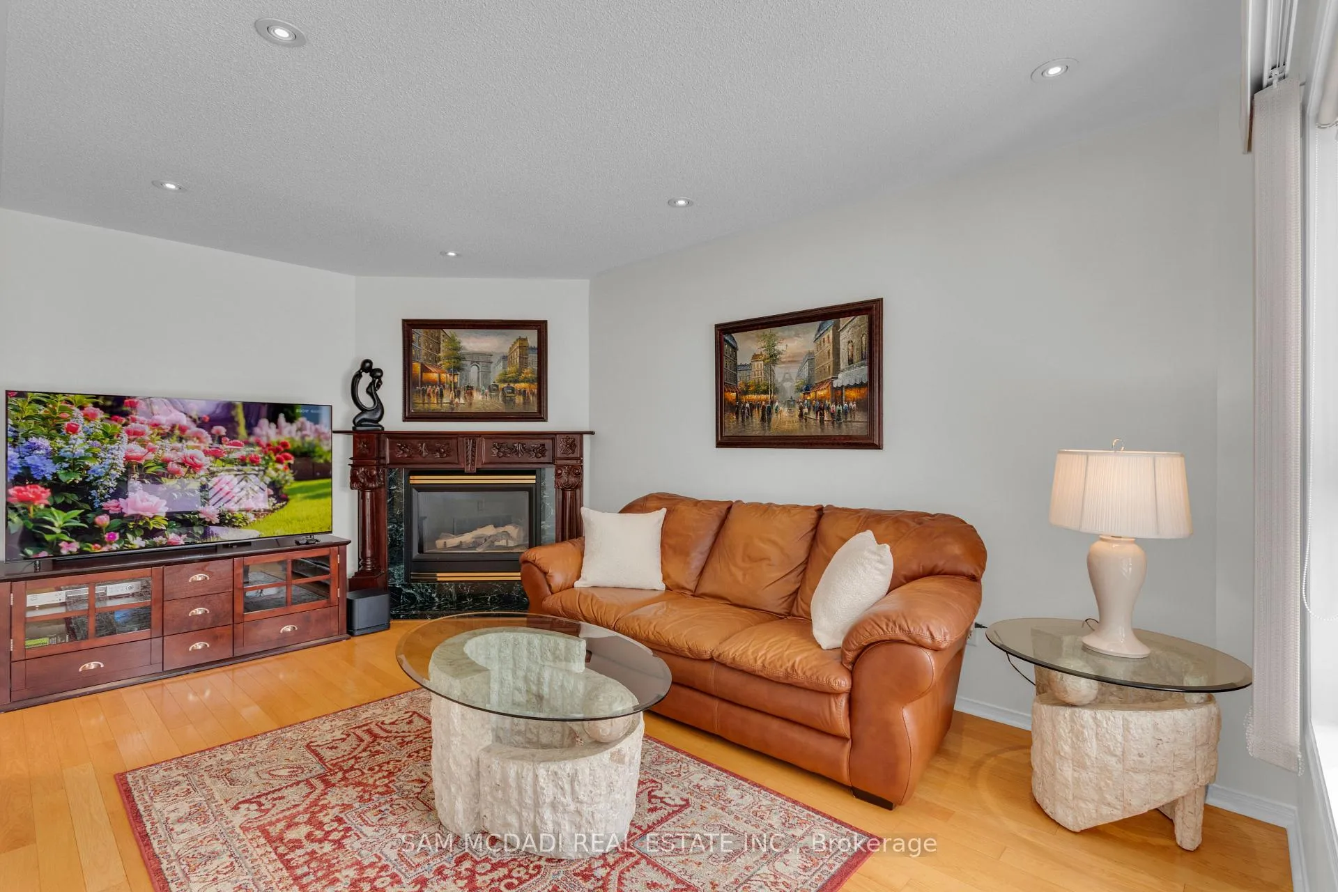 Photo 13 of 22 Nazer Street, Halton Hills, Georgetown — HOMEH
