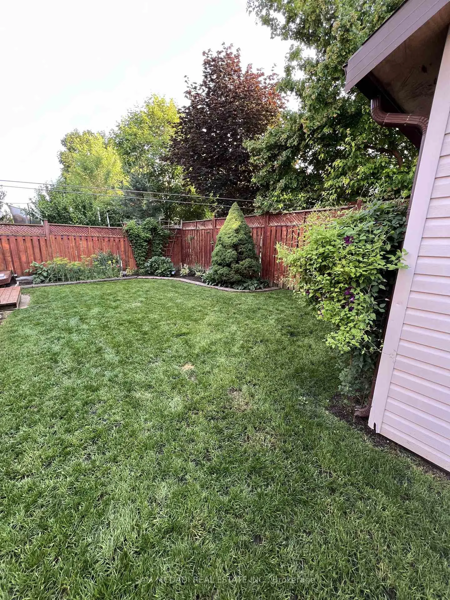 Photo 49 of 22 Nazer Street, Halton Hills, Georgetown — HOMEH