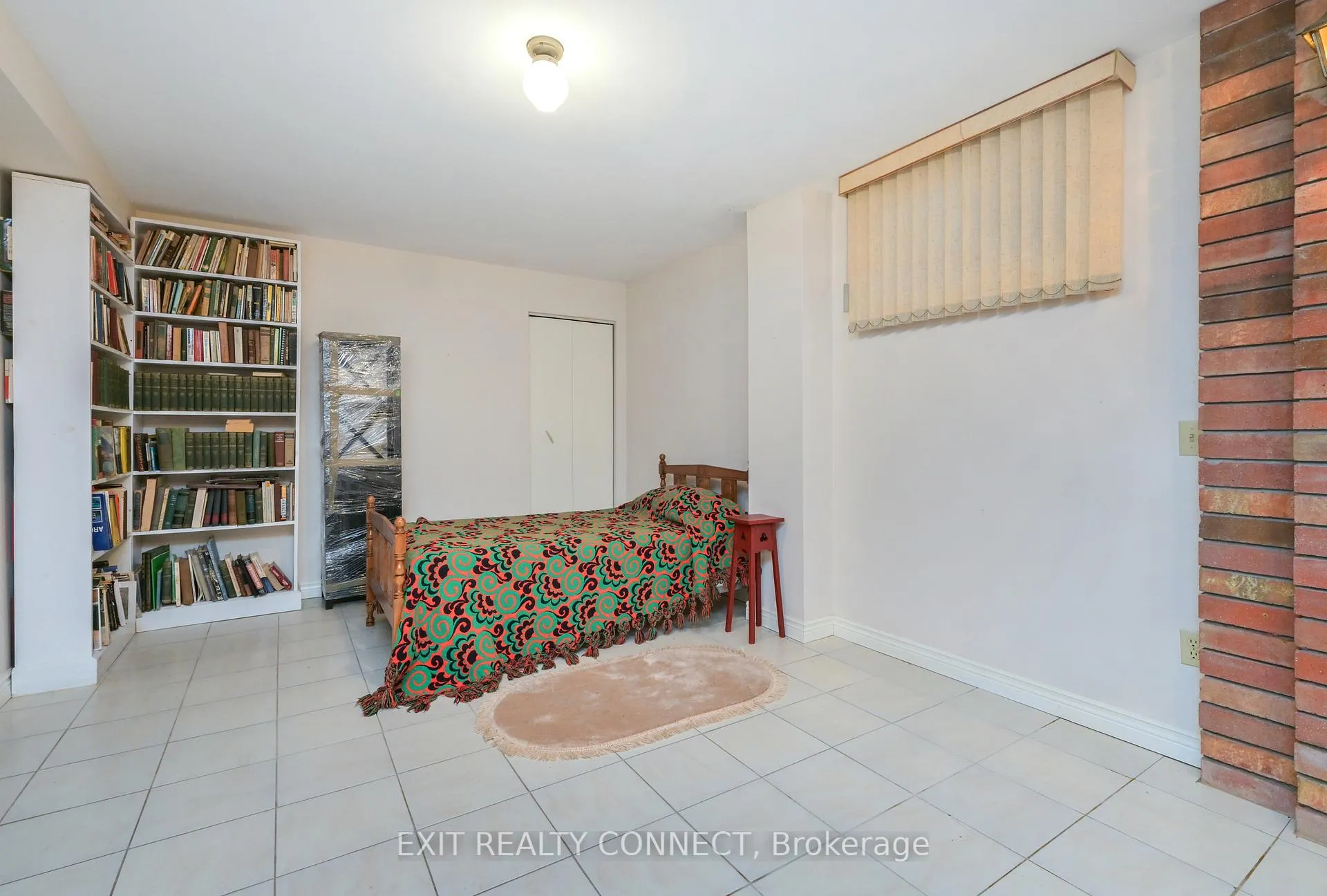 Photo 30 of 303 Forest Drive, Vaughan, West Woodbridge — HOMEH