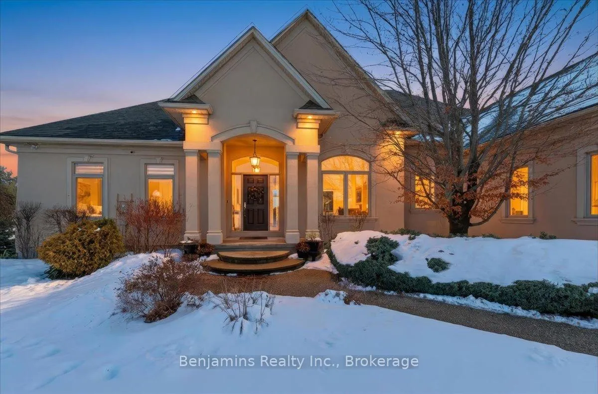 Photo 1 of 86 Canters Close, Kitchener — HOMEH