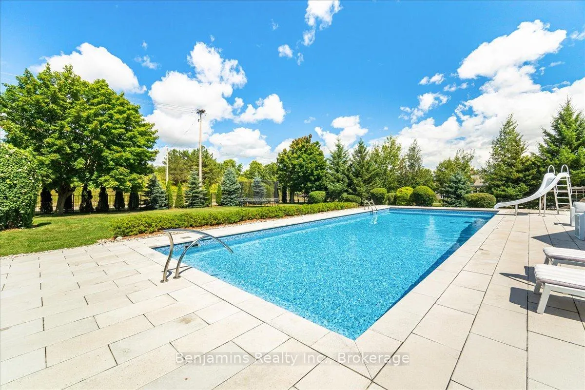 Photo 43 of 86 Canters Close, Kitchener — HOMEH