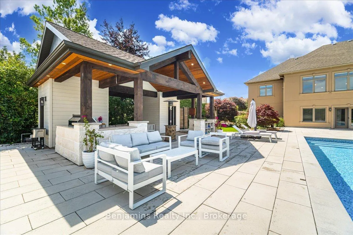 Photo 44 of 86 Canters Close, Kitchener — HOMEH