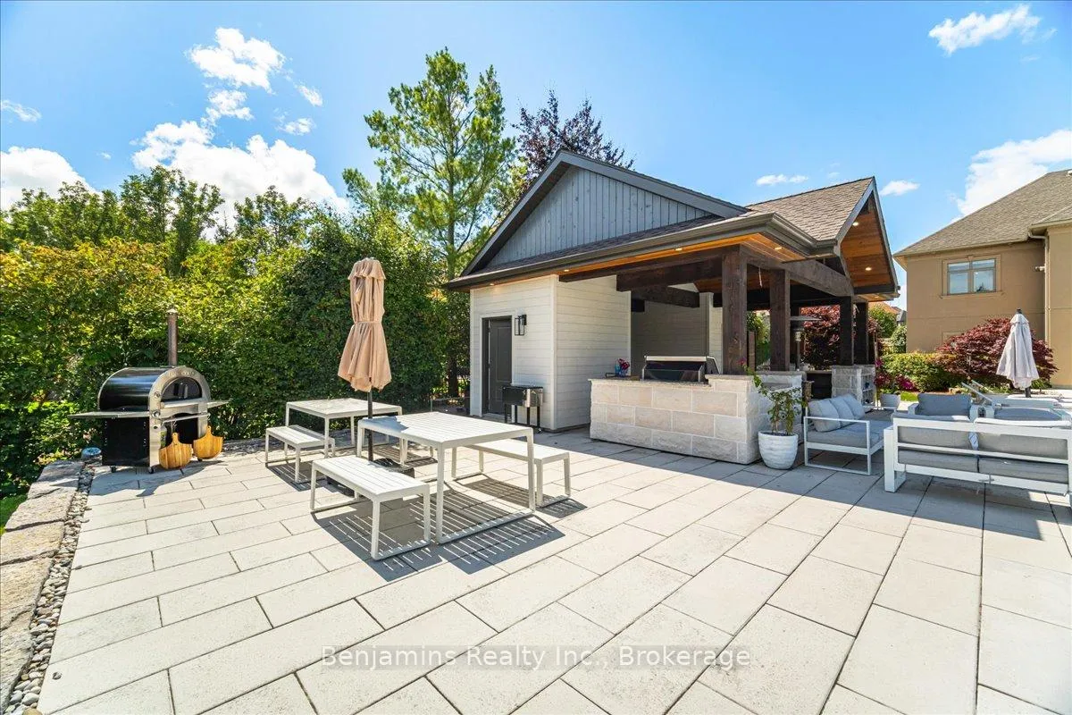 Photo 48 of 86 Canters Close, Kitchener — HOMEH