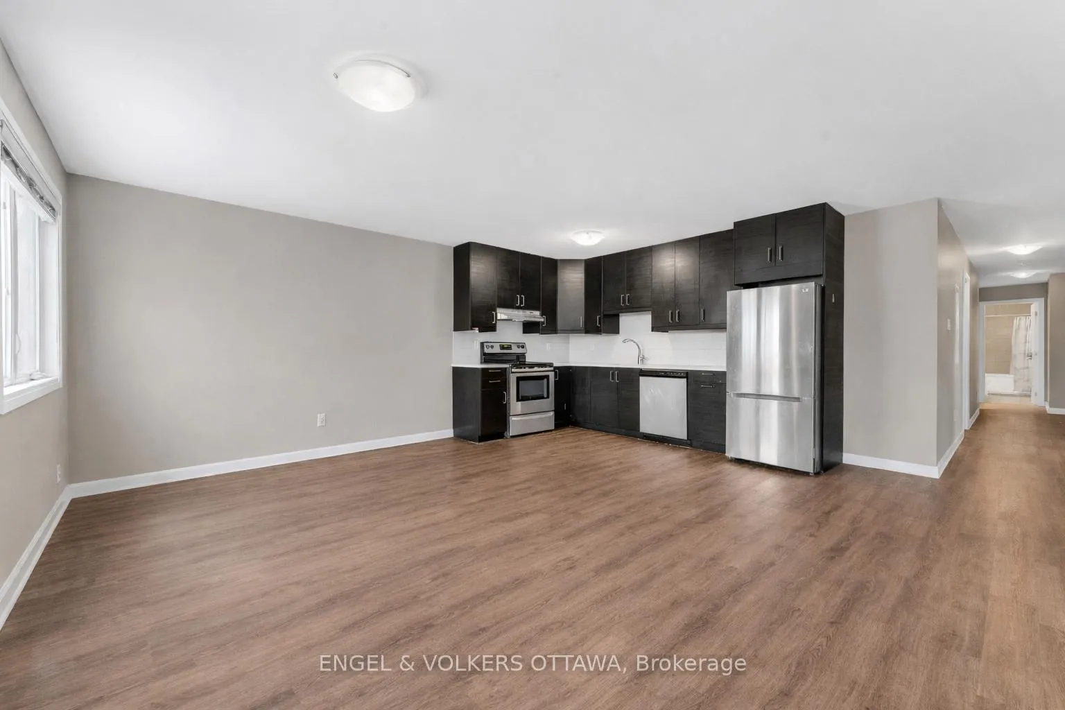 Photo 5 of Unit 2, 52 Ontario Street, Ottawa, Overbrook — HOMEH