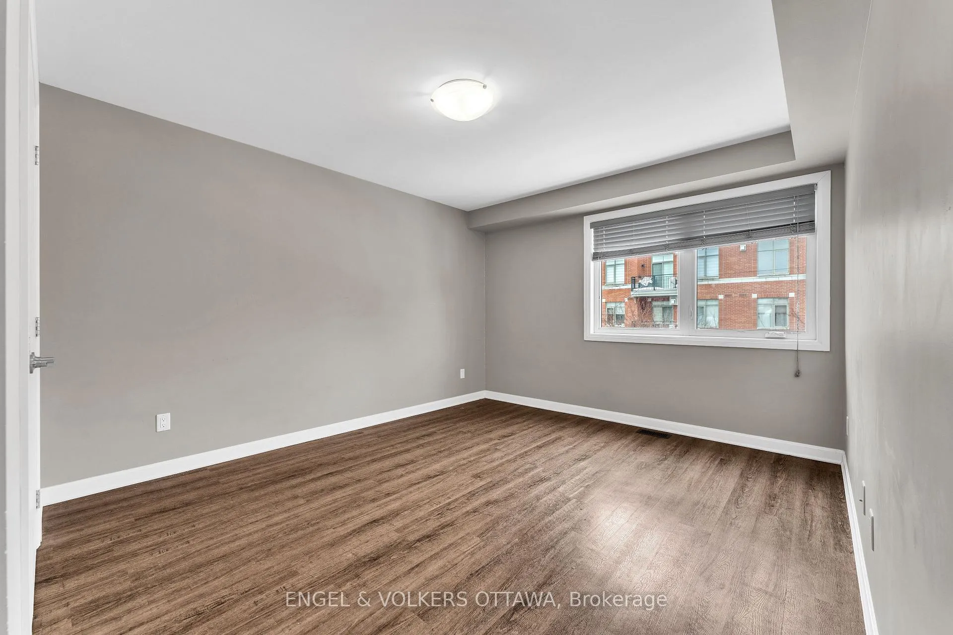 Photo 12 of Unit 2, 52 Ontario Street, Ottawa, Overbrook — HOMEH