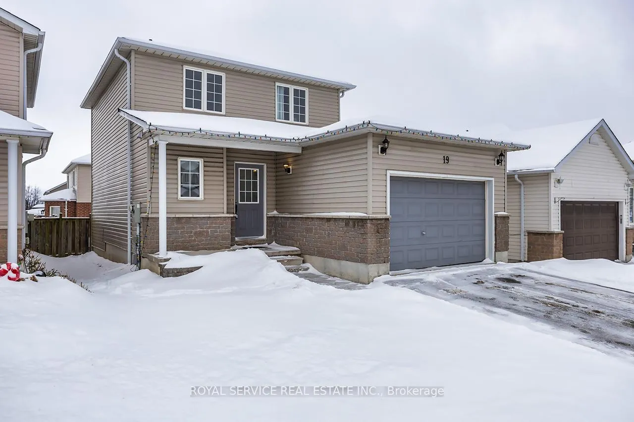 Photo 1 of 19 Brooking Street, Clarington, Bowmanville — HOMEH