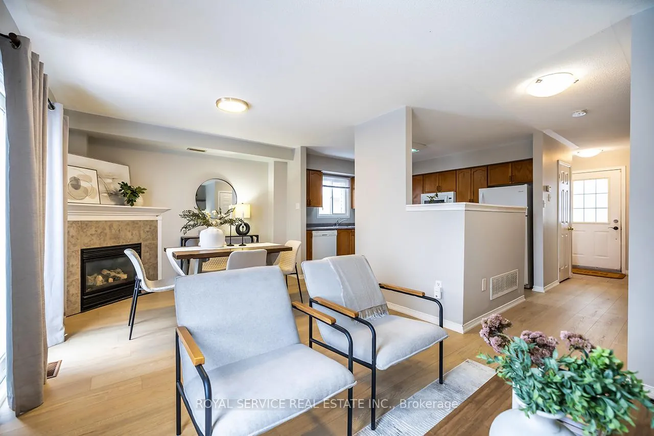 Photo 20 of 19 Brooking Street, Clarington, Bowmanville — HOMEH