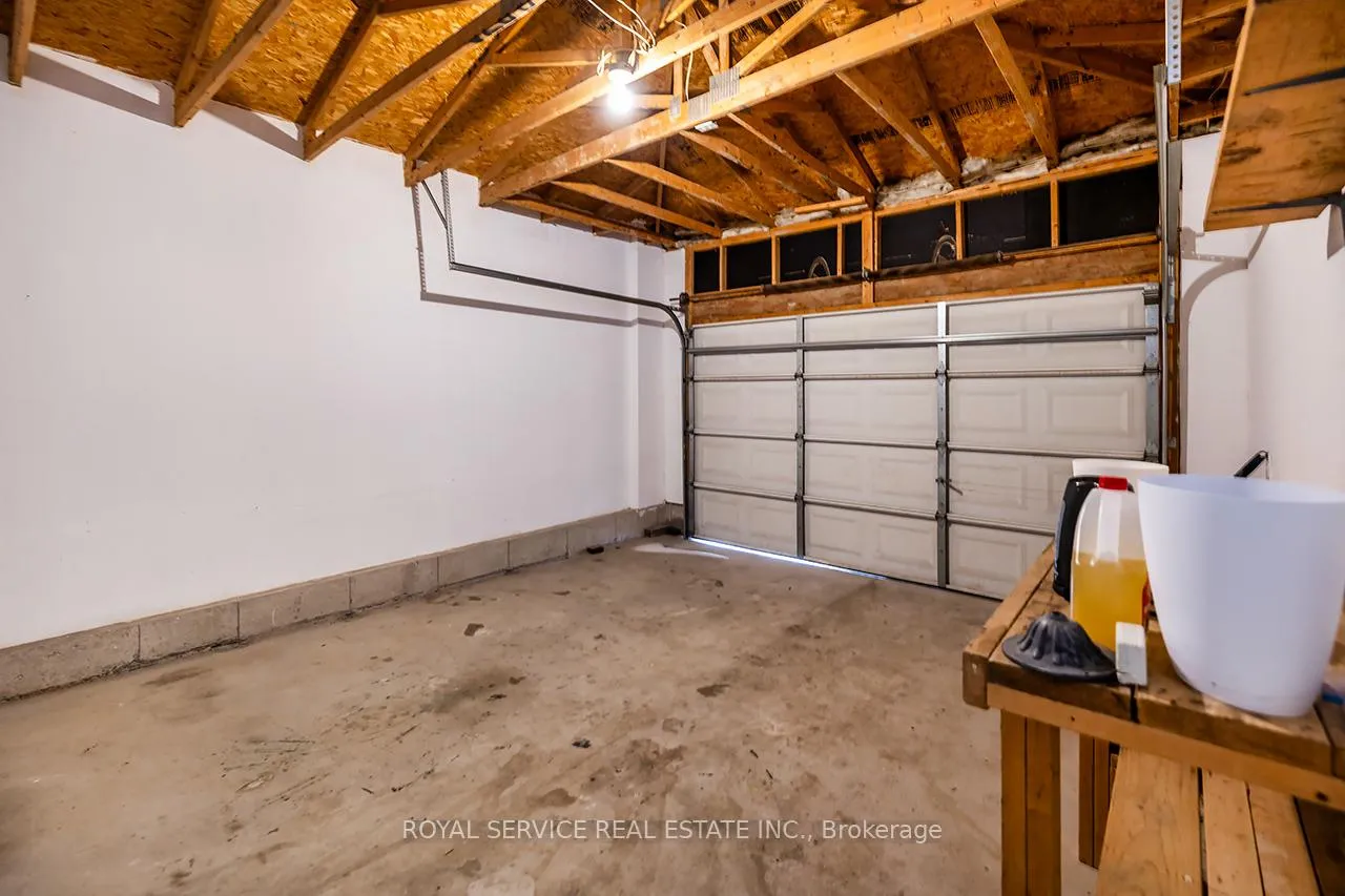 Photo 29 of 19 Brooking Street, Clarington, Bowmanville — HOMEH