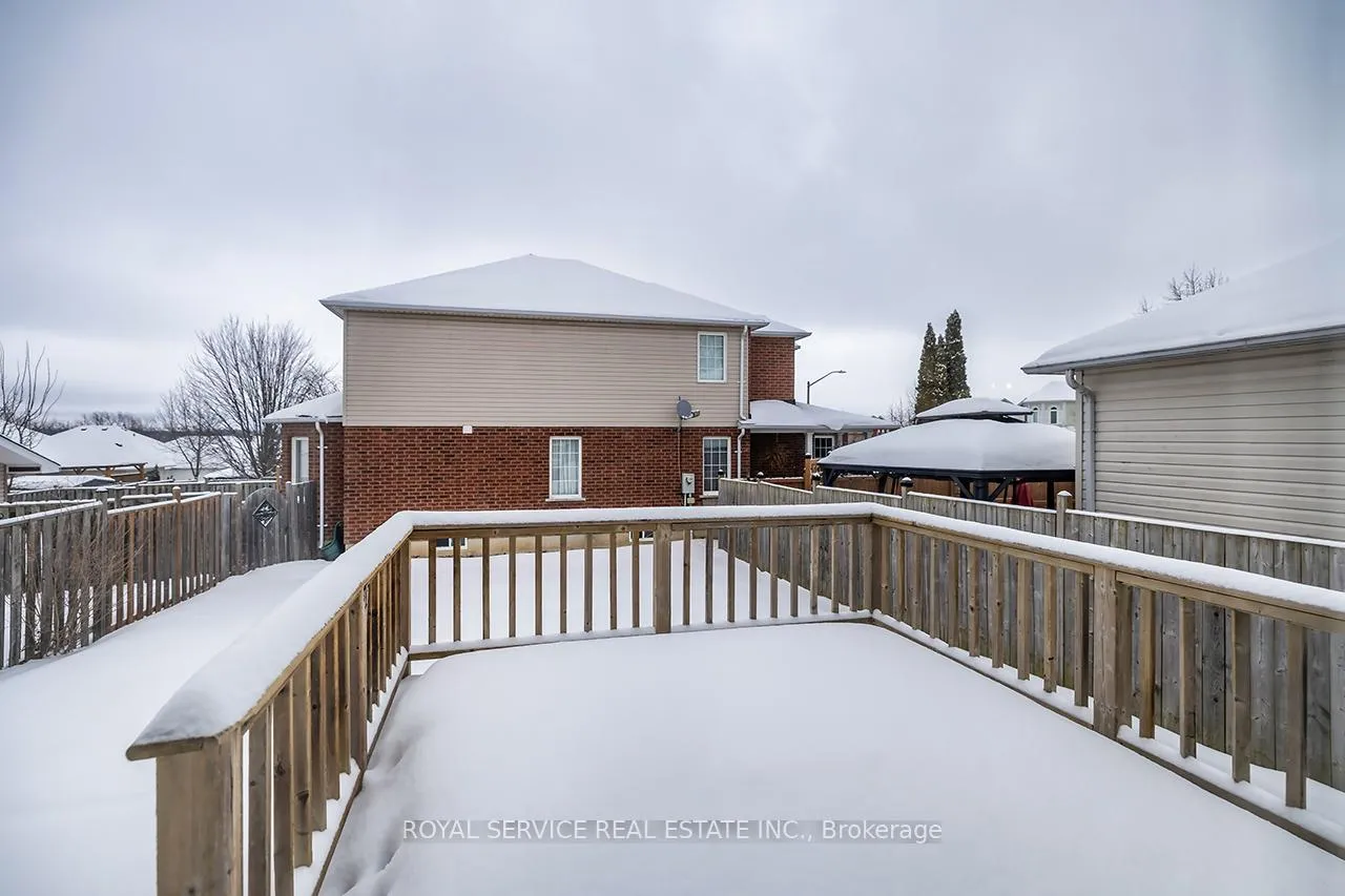 Photo 30 of 19 Brooking Street, Clarington, Bowmanville — HOMEH