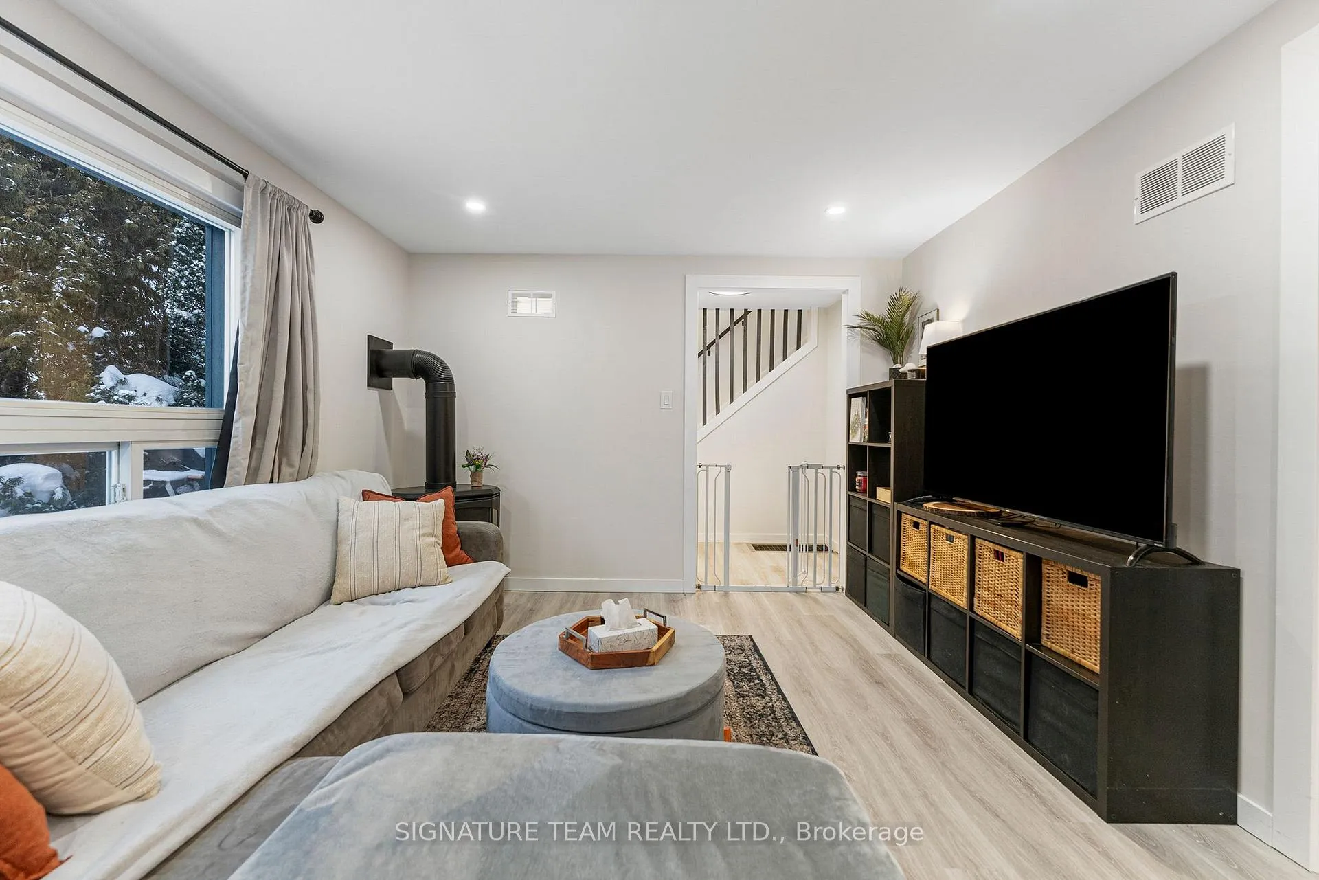 Photo 3 of 60 Sebastopol Drive, Bonnechere Valley, Eganville/Bonnechere Twp — HOMEH