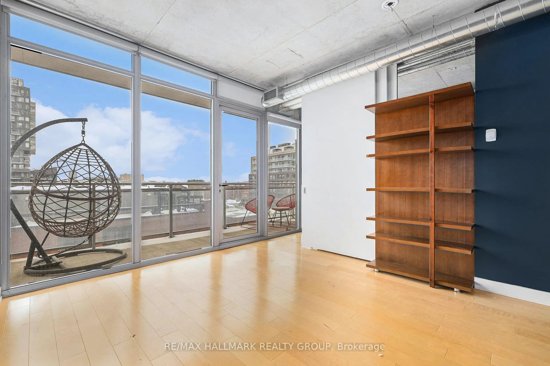 Photo 3 of Unit 617, 360 McLeod Street, Ottawa, Ottawa Centre — HOMEH
