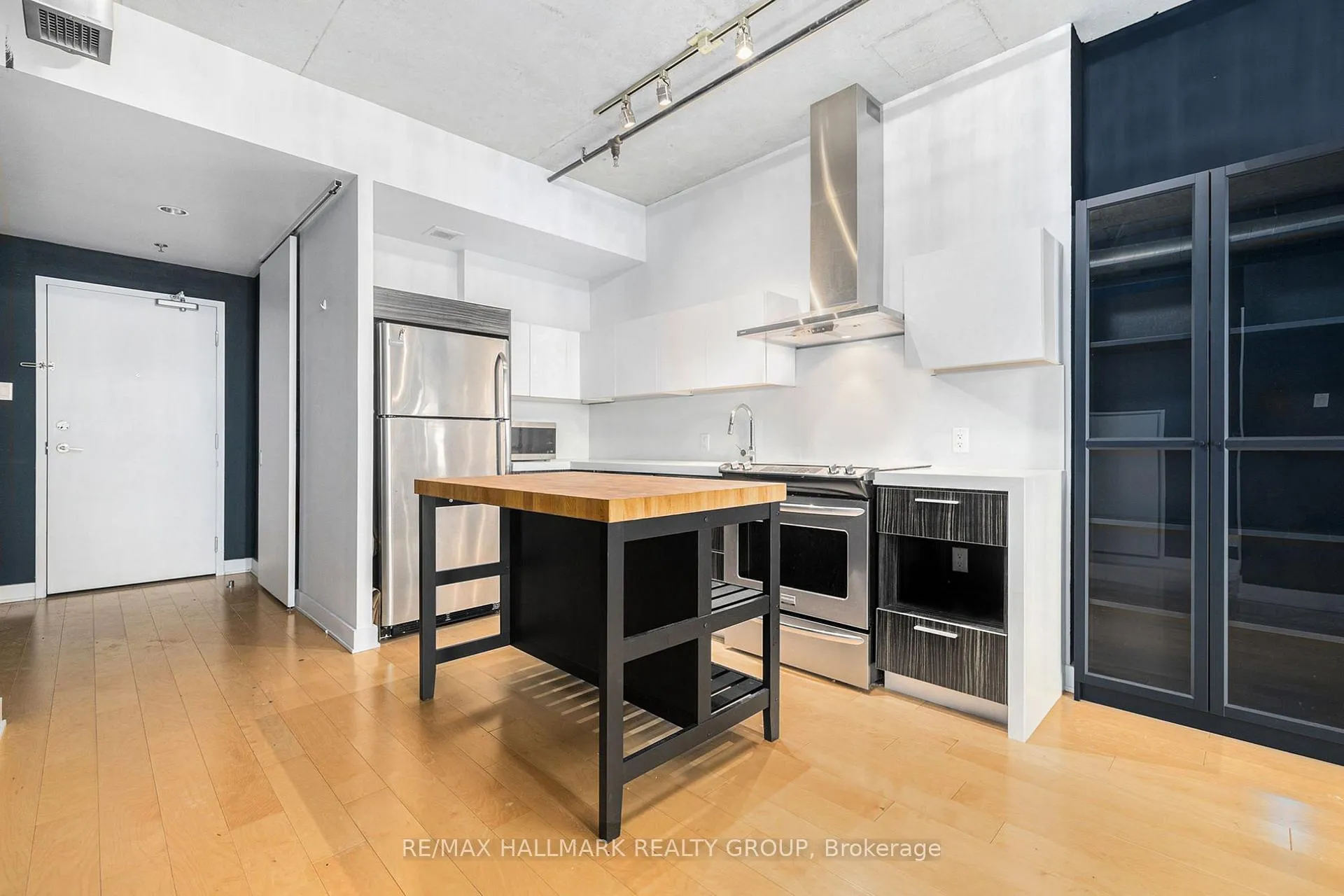 Photo 8 of Unit 617, 360 McLeod Street, Ottawa, Ottawa Centre — HOMEH