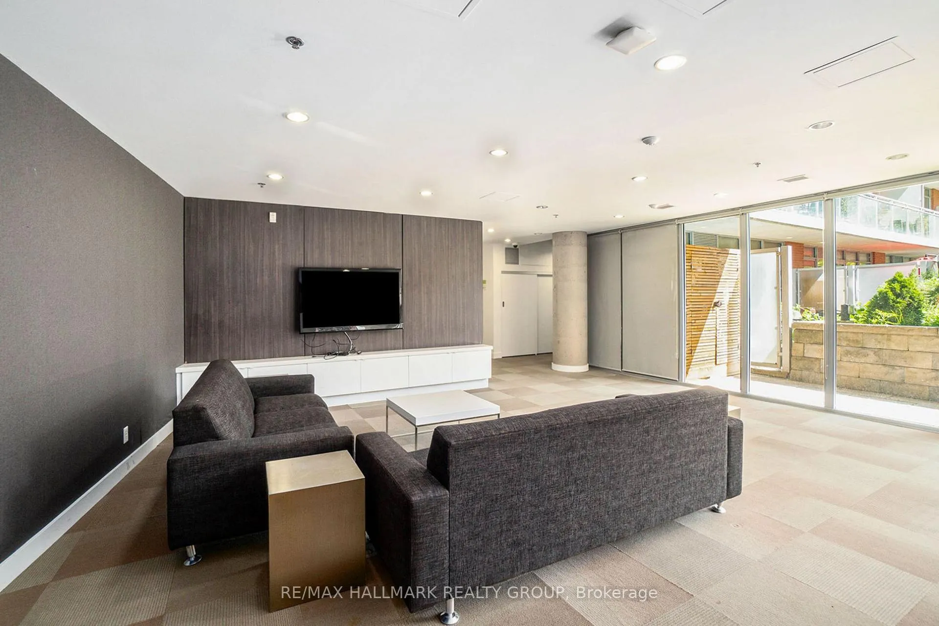 Photo 20 of Unit 617, 360 McLeod Street, Ottawa, Ottawa Centre — HOMEH