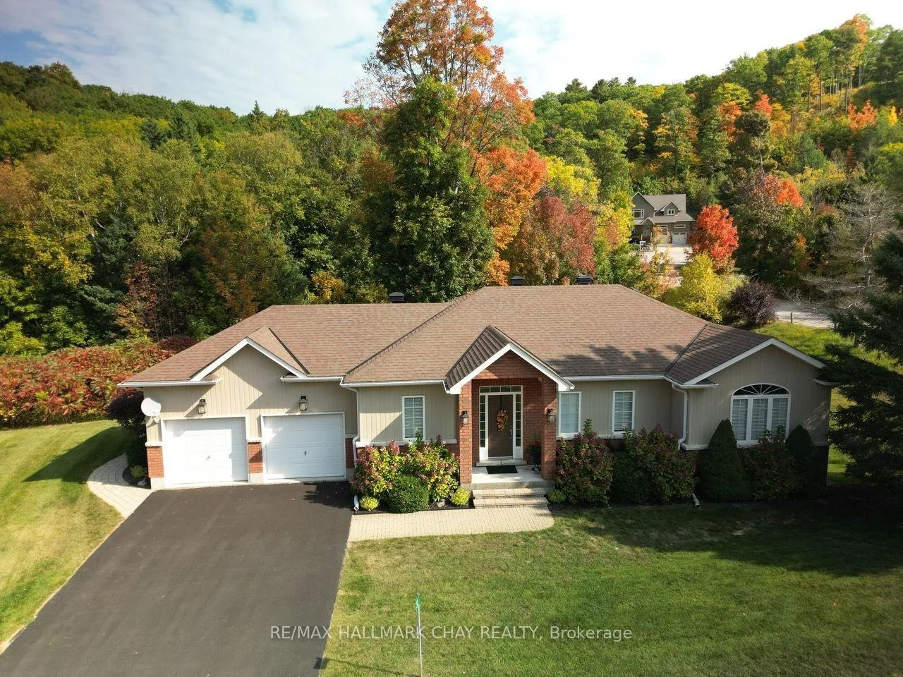 Front of 32 Valleycrest Drive