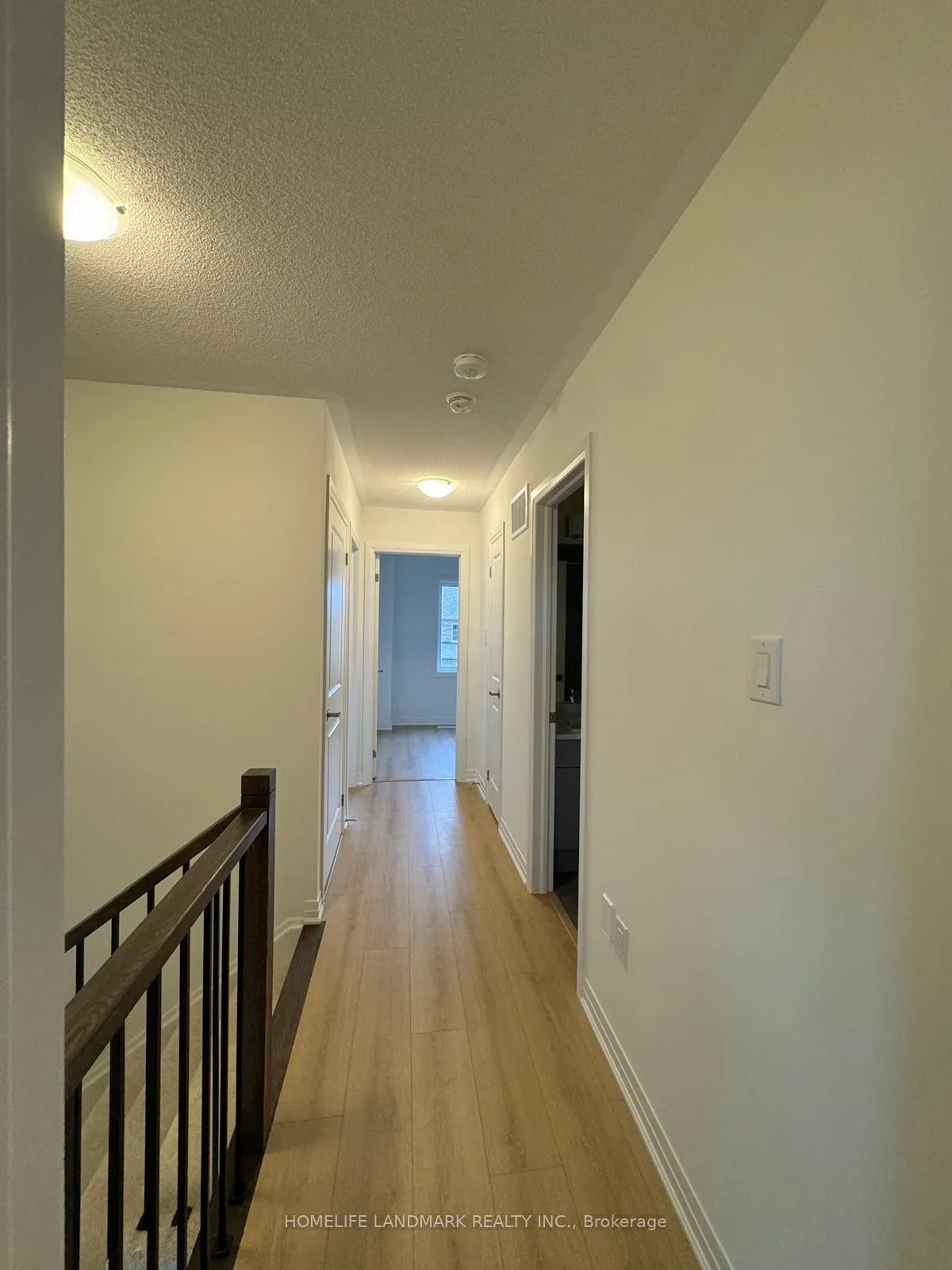 Photo 9 of 75 Sagewood Avenue, Barrie, Rural Barrie Southeast — HOMEH