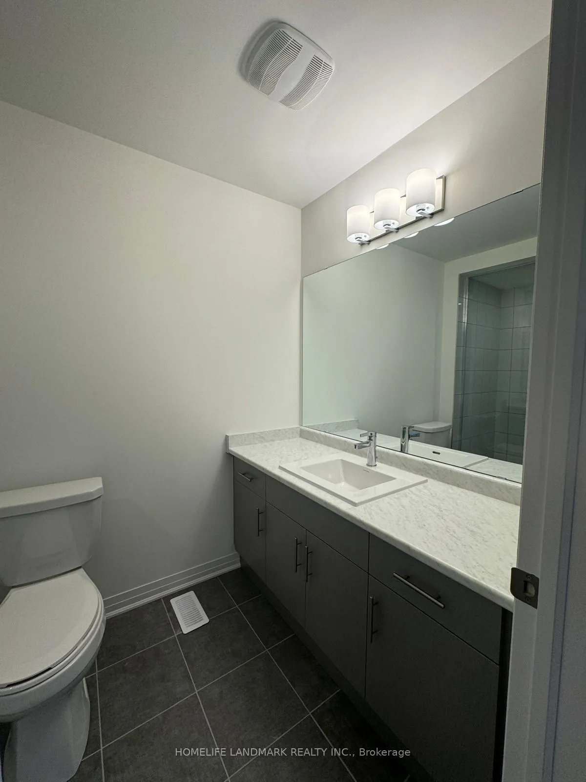 Photo 11 of 75 Sagewood Avenue, Barrie, Rural Barrie Southeast — HOMEH