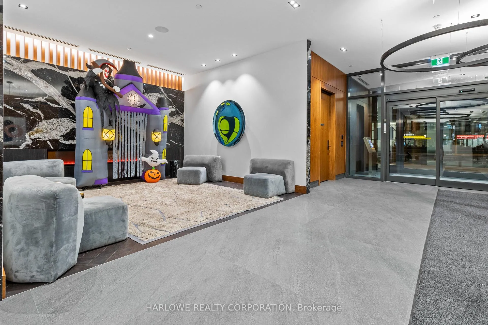 Photo 5 of Unit 3118, 7895 Jane Street, Vaughan, Concord — HOMEH
