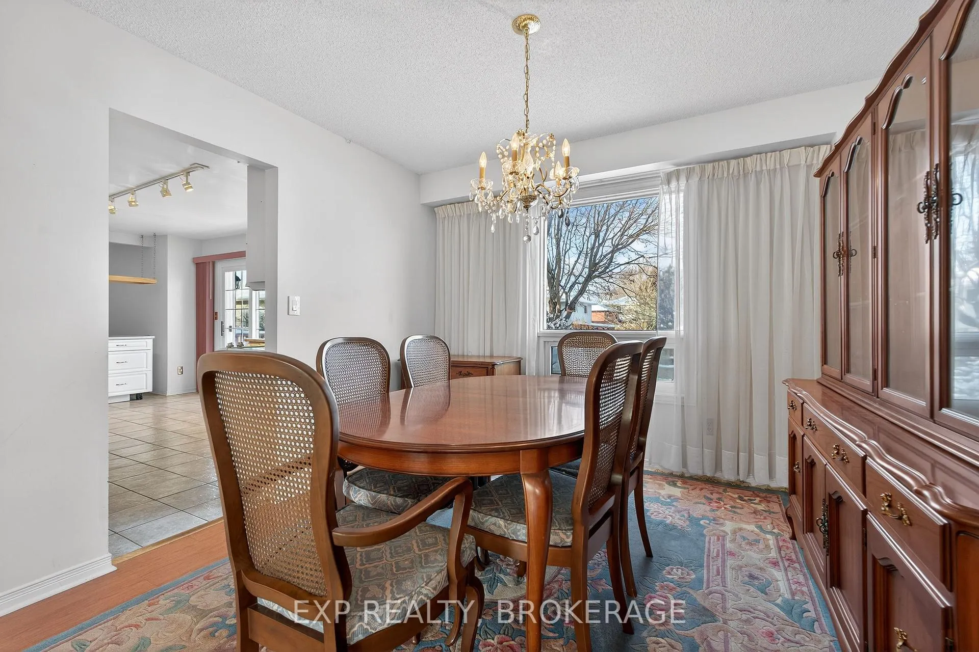 Photo 8 of 59 Chartwell Crescent, Kingston, Kingston East (Incl Barret Crt) — HOMEH