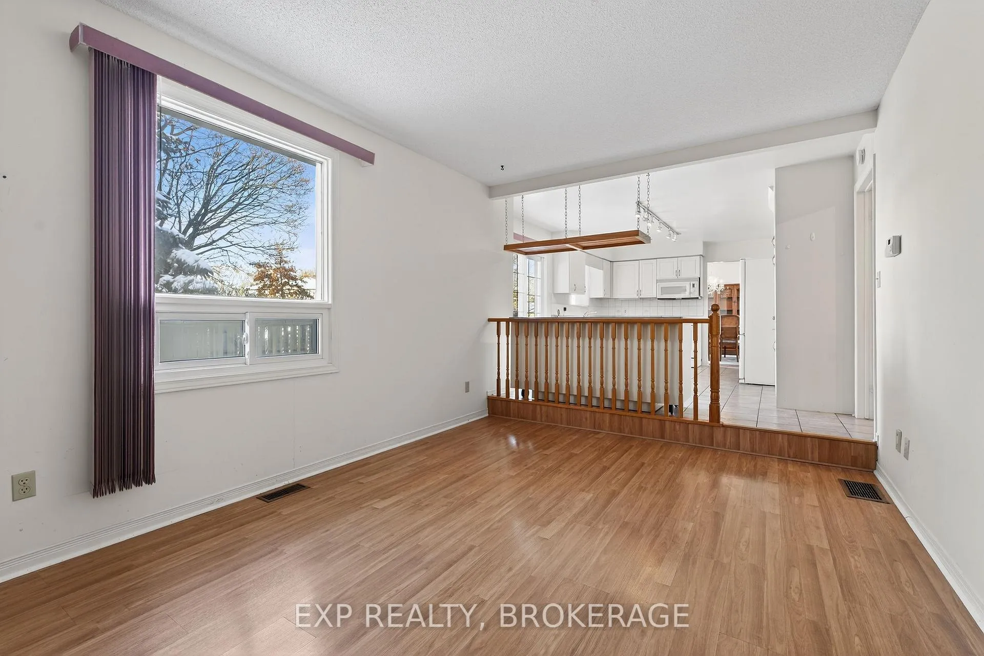 Photo 11 of 59 Chartwell Crescent, Kingston, Kingston East (Incl Barret Crt) — HOMEH