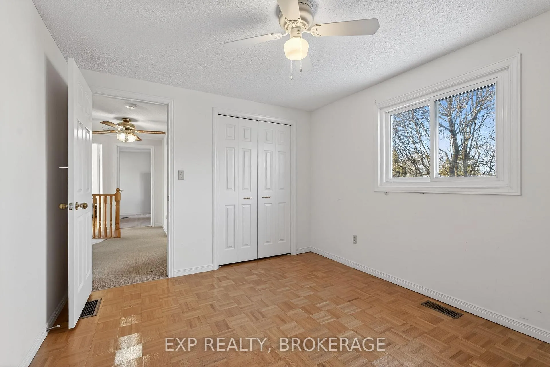 Photo 21 of 59 Chartwell Crescent, Kingston, Kingston East (Incl Barret Crt) — HOMEH