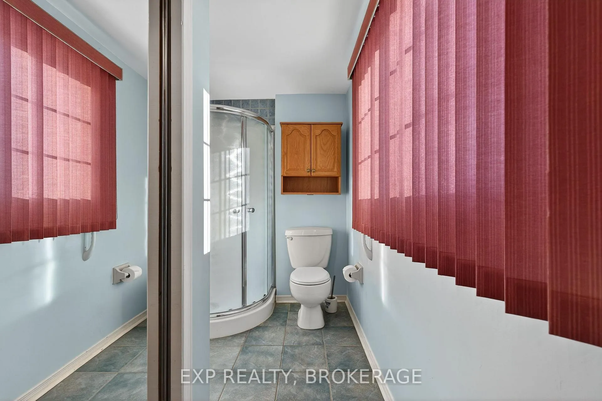 Photo 22 of 59 Chartwell Crescent, Kingston, Kingston East (Incl Barret Crt) — HOMEH