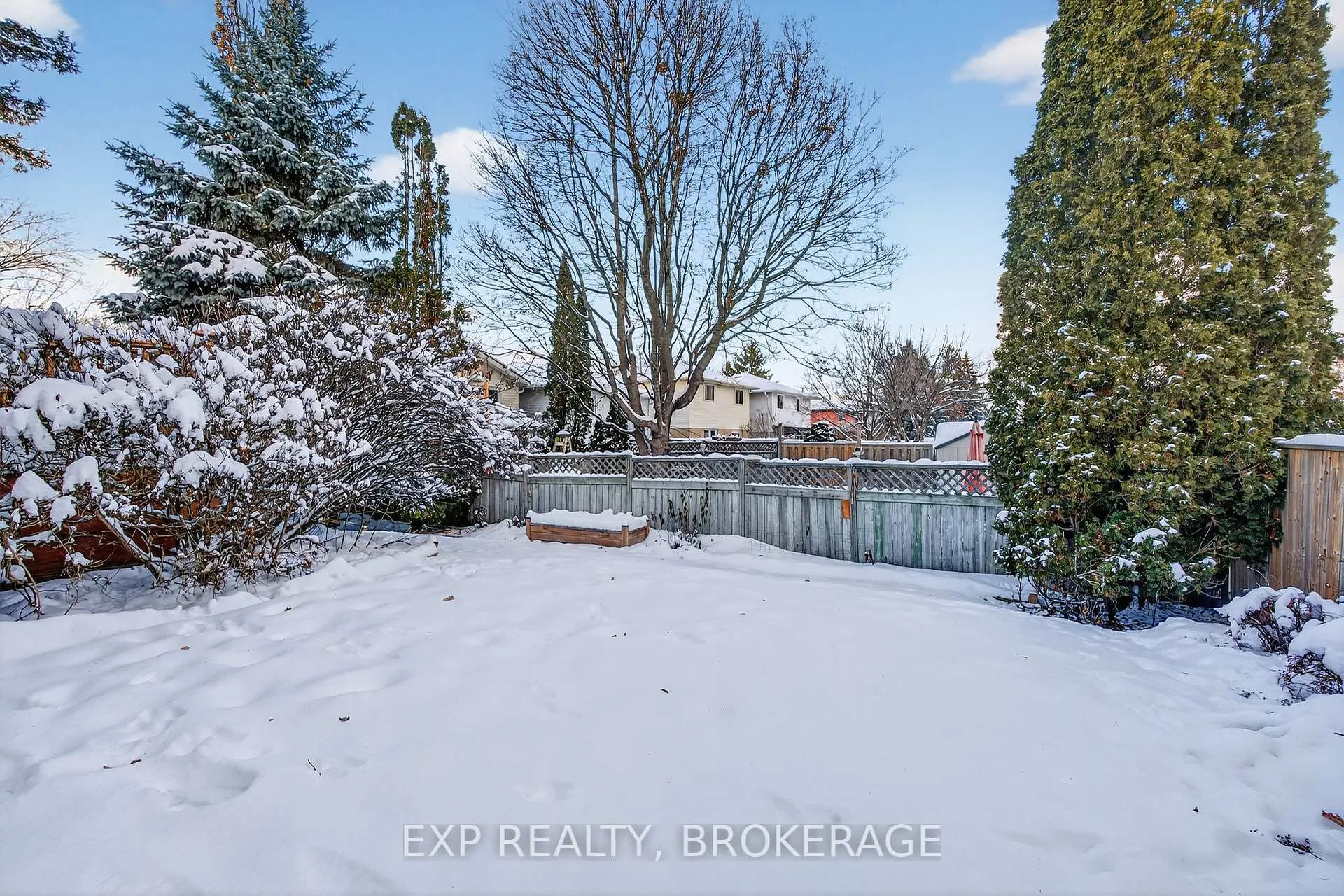 Photo 34 of 59 Chartwell Crescent, Kingston, Kingston East (Incl Barret Crt) — HOMEH