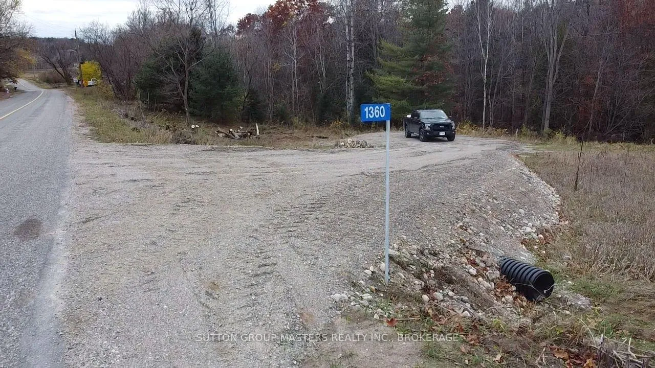 Photo 14 of 1360 Mountain Grove Road, Frontenac, Frontenac Centre — HOMEH