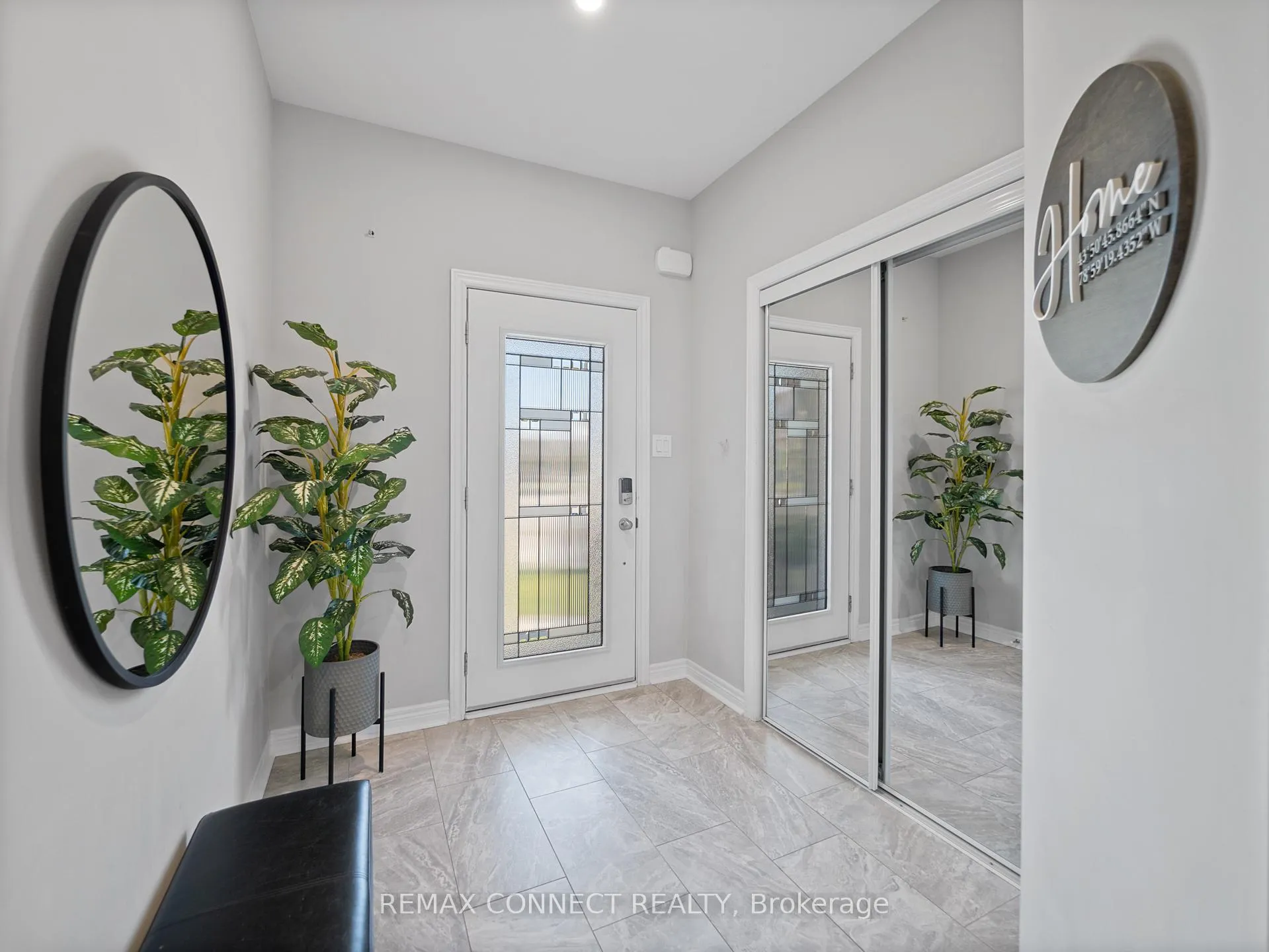 Photo 5 of 63 Jevons Drive, Ajax, South East — HOMEH