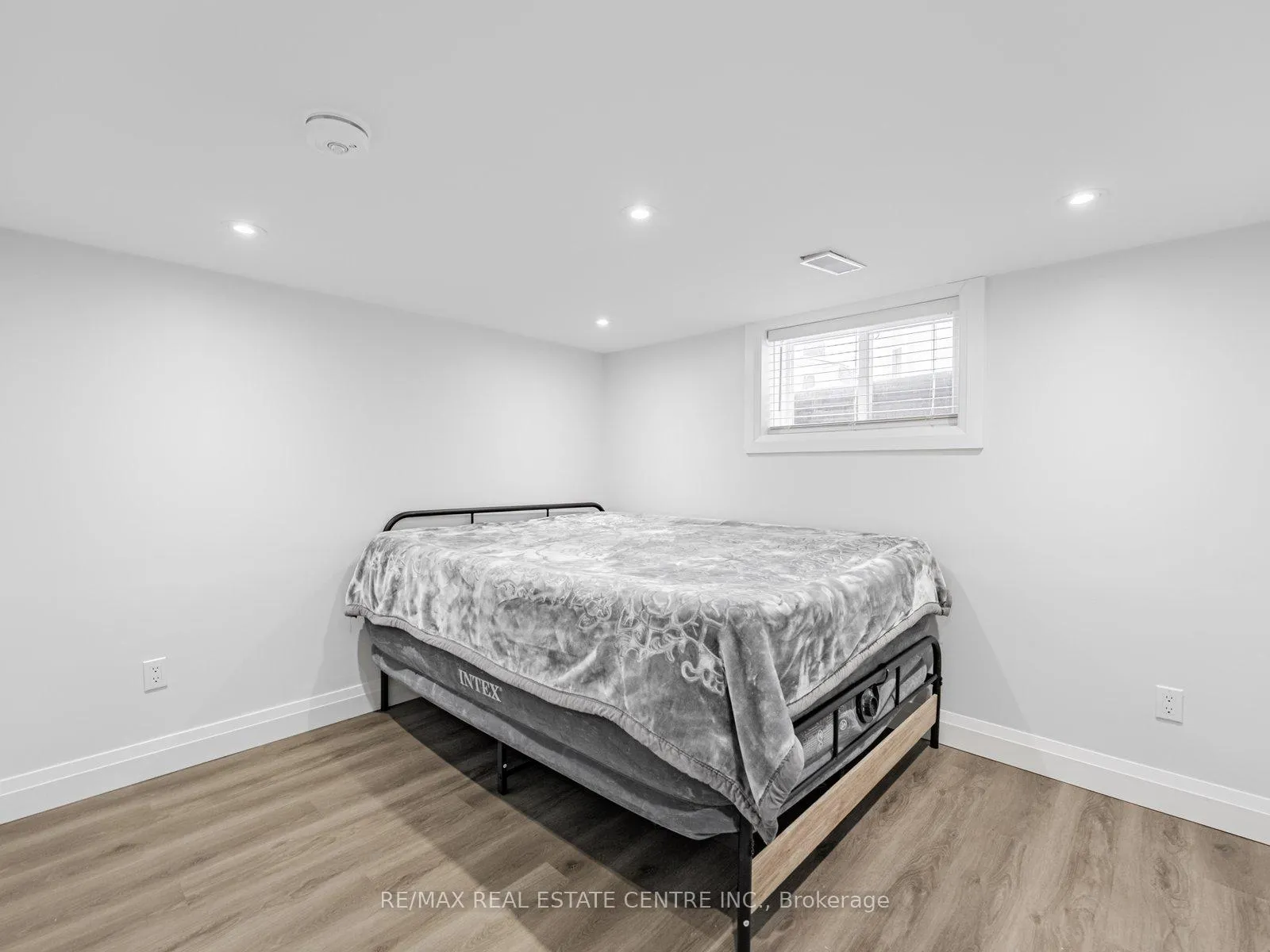 Photo 23 of 312 William Street, Shelburne — HOMEH