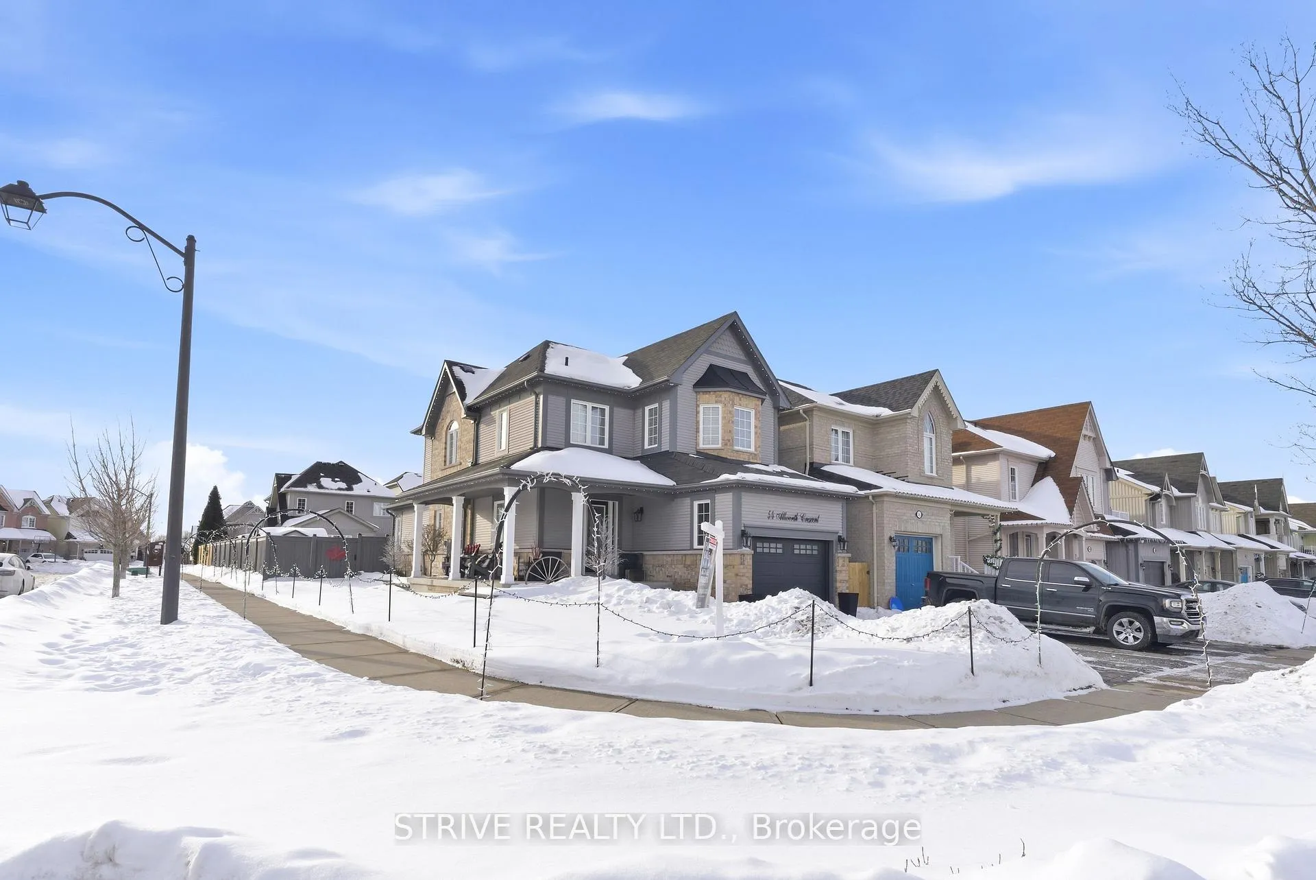 Photo 2 of 54 Allworth Crescent, Clarington, Bowmanville — HOMEH