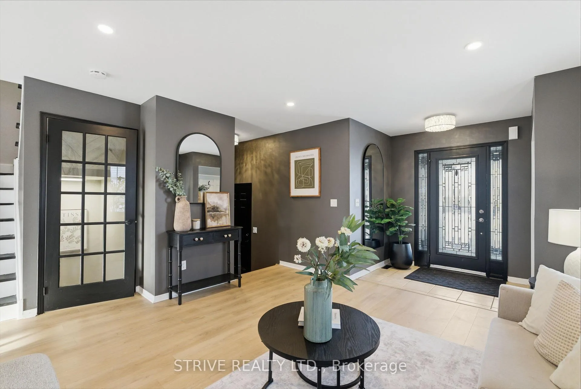 Photo 10 of 54 Allworth Crescent, Clarington, Bowmanville — HOMEH
