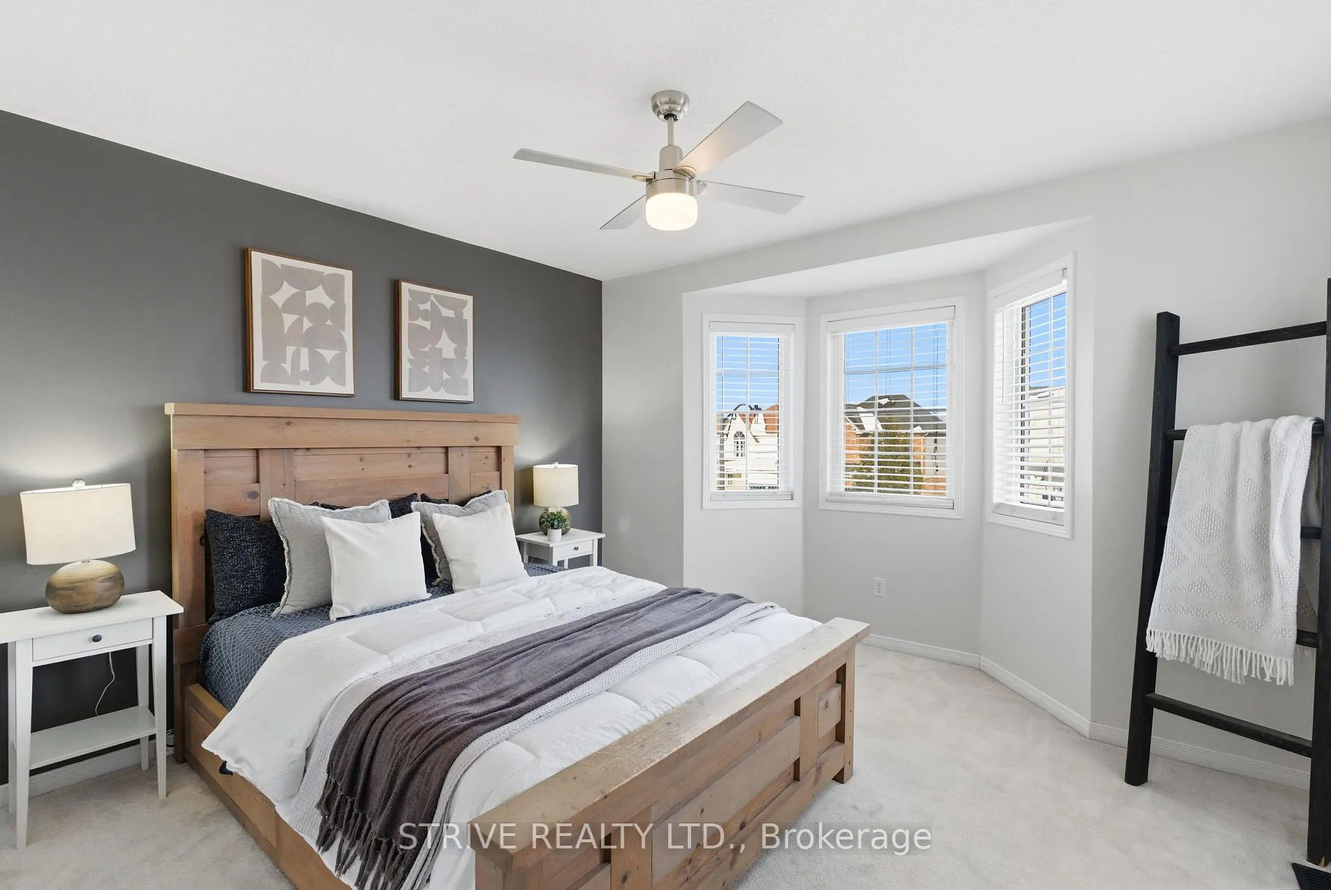 Photo 25 of 54 Allworth Crescent, Clarington, Bowmanville — HOMEH