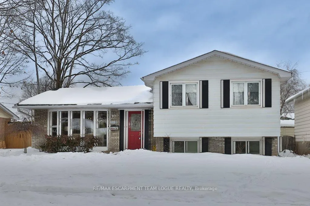 Photo 1 of 625 Ronald Drive, Burlington, Roseland — HOMEH