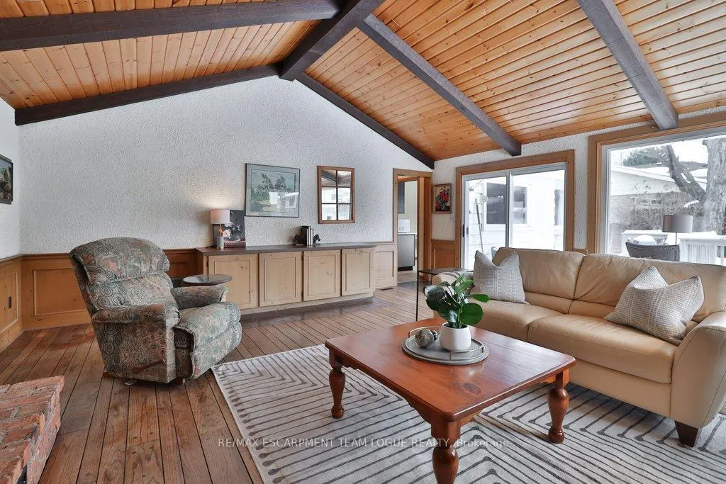 Photo 17 of 625 Ronald Drive, Burlington, Roseland — HOMEH