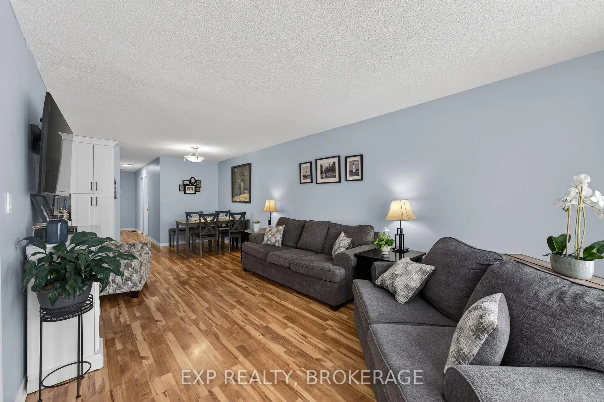Photo 9 of 554 Whistler Terrace, Kingston, East Gardiners Rd — HOMEH