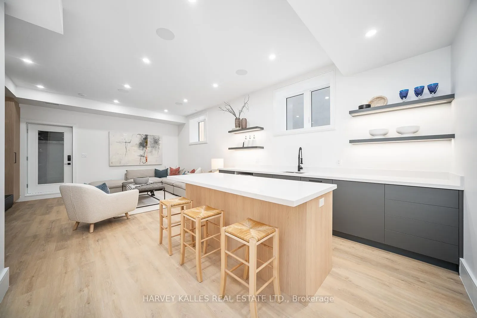 Photo 31 of 67 Lesmount Avenue, Toronto, East York — HOMEH