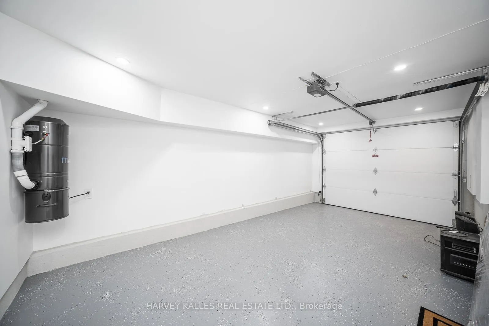 Photo 43 of 67 Lesmount Avenue, Toronto, East York — HOMEH