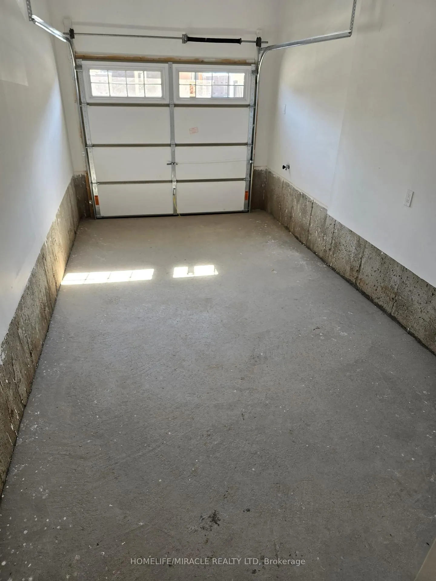 Photo 15 of 73 Conboy Drive, Erin — HOMEH