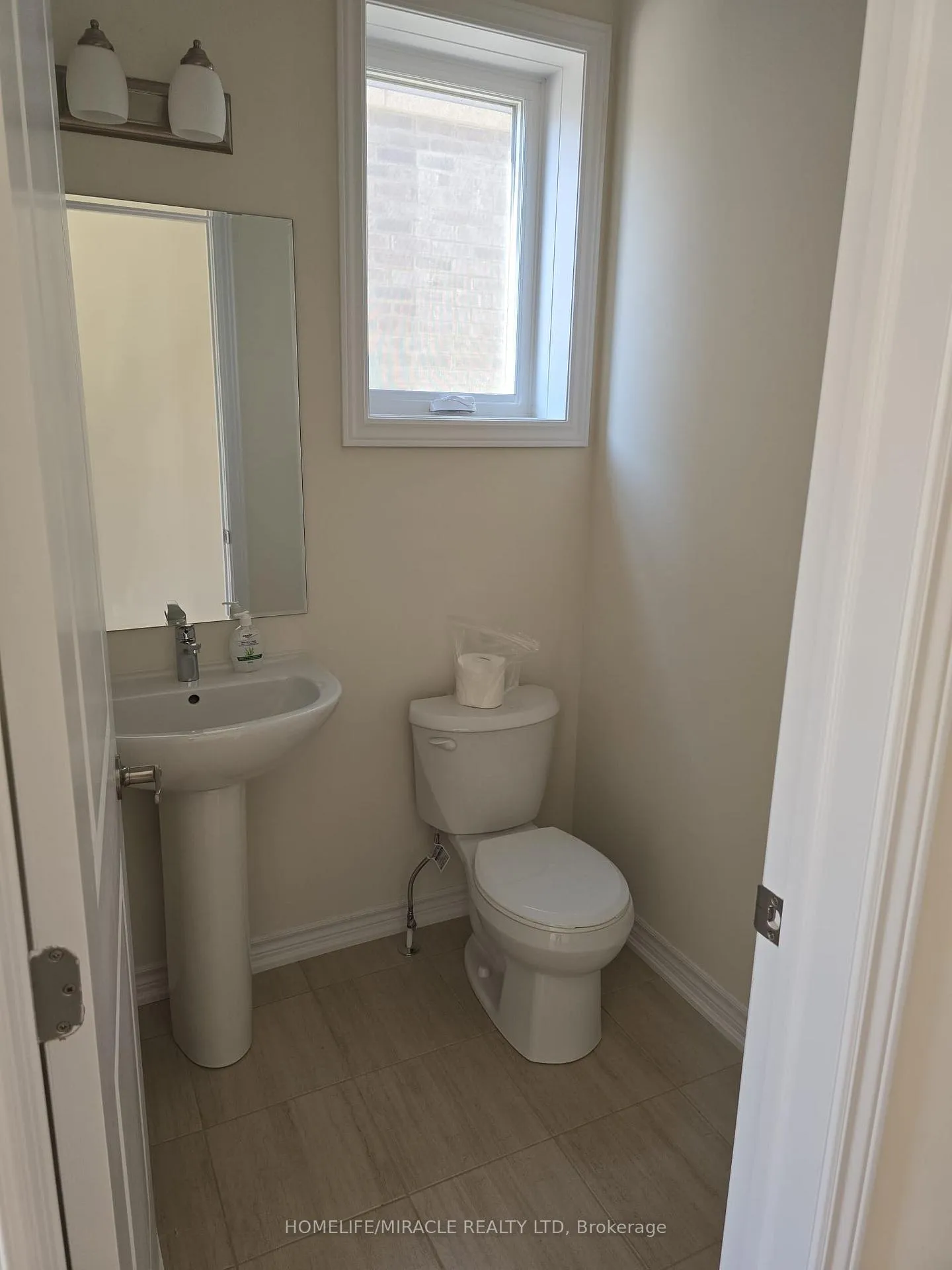 Photo 18 of 73 Conboy Drive, Erin — HOMEH