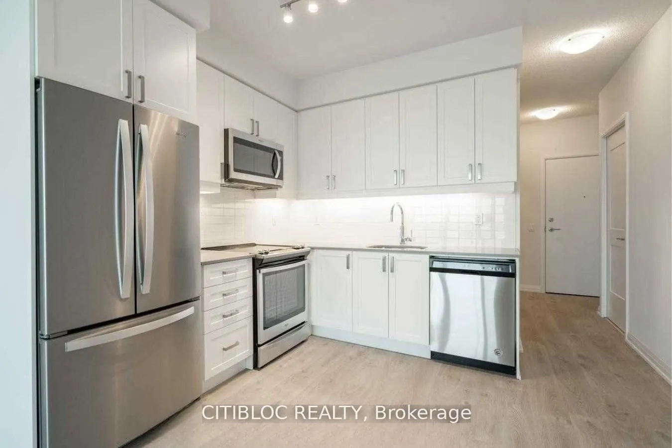 Photo 4 of Unit 3316, 7895 Jane Street, Vaughan, Concord — HOMEH